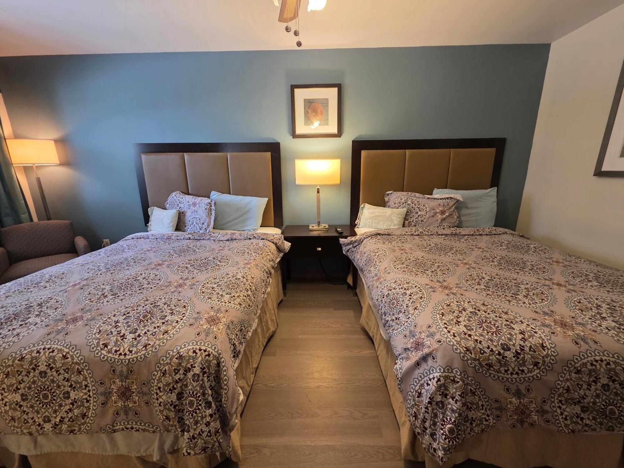 Shenstone Motor Inn And Restaurant Уайъртън Екстериор снимка